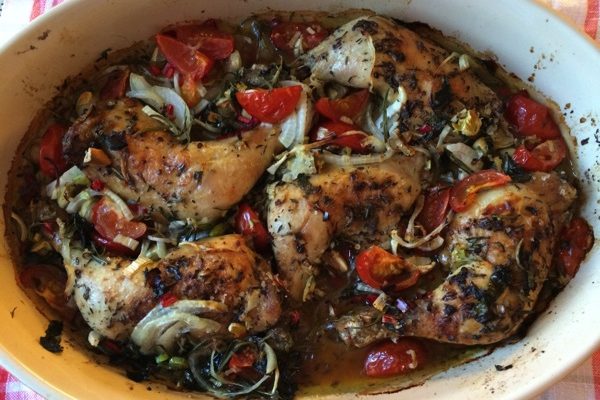 Ovnsstekte kyllinglår med tomater og urter